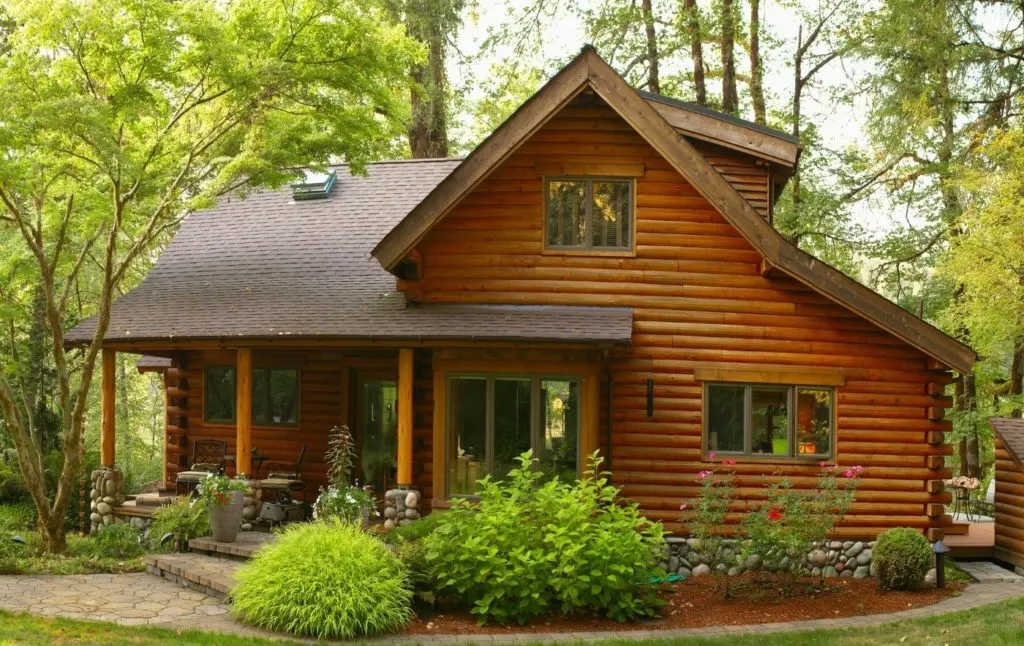 Log Cabin in New York. One of the most romantic Cabin Getaways in New York.