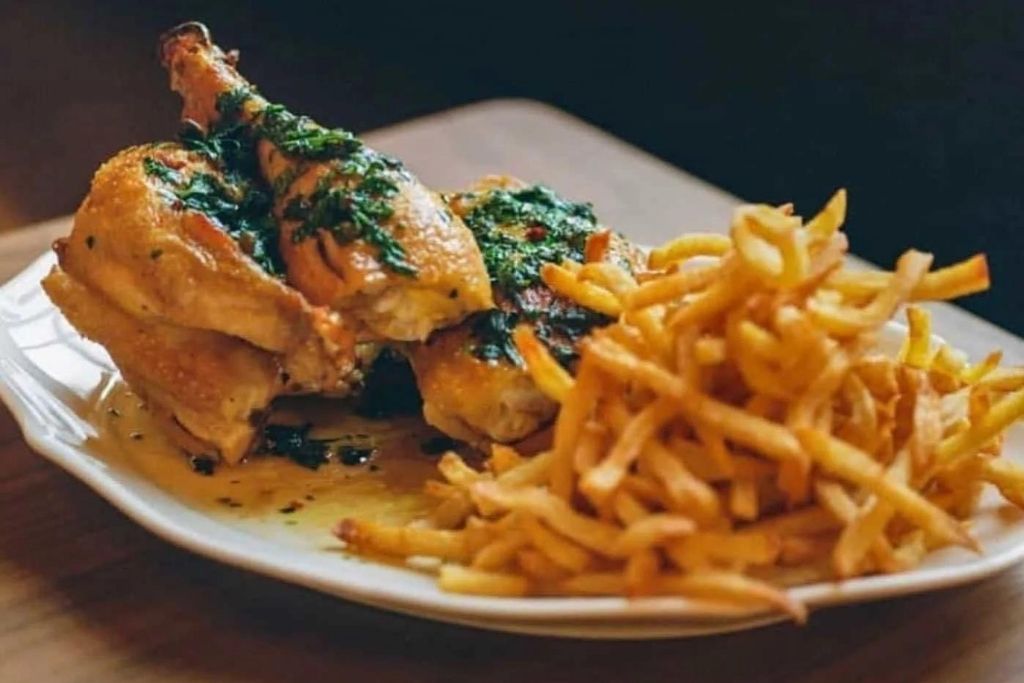 Roast Chicken with French Fries from le Crocodile, one of the pretty bunch places NYC has to offer. 