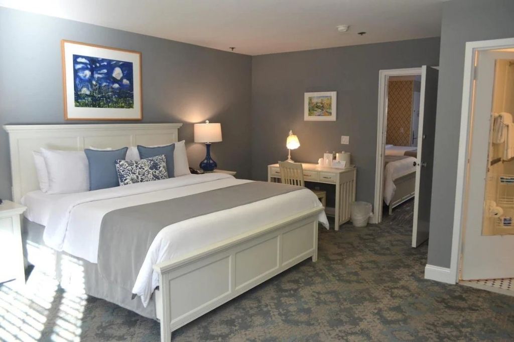 Interior of the room at Southampton Inn, one of the best hotels in the Hamptons.