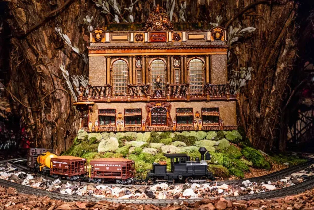 Train chugging along at the New York Botanicl Gardens train show. 