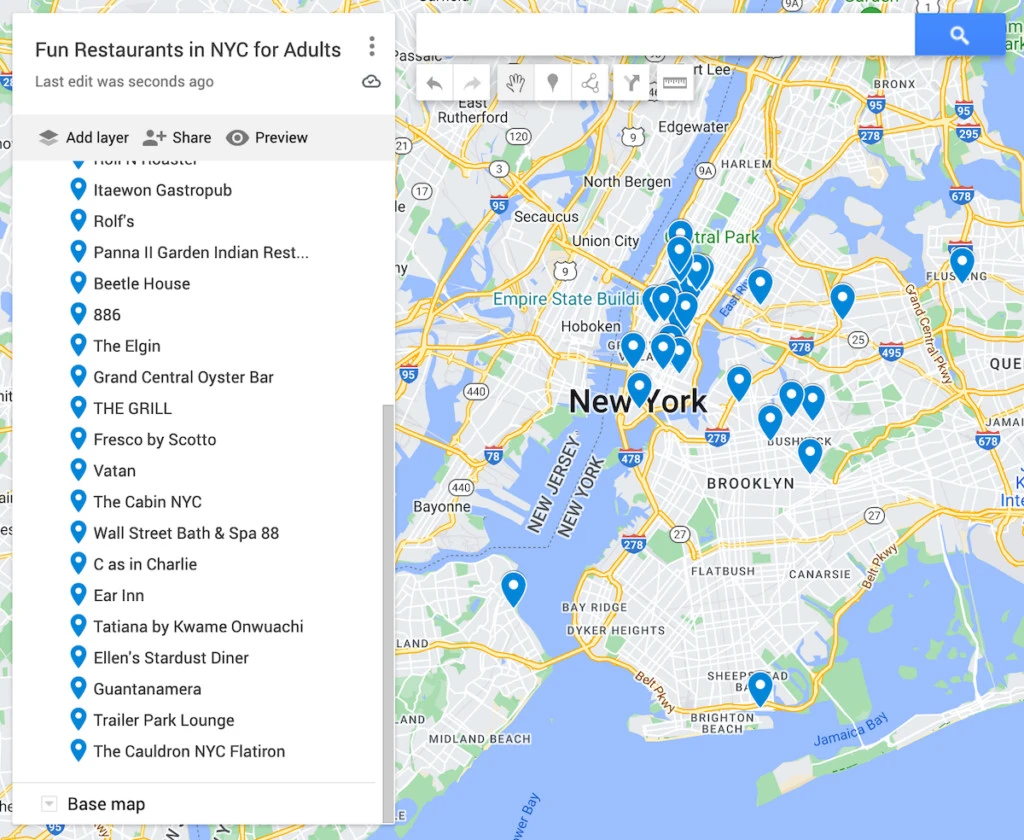 A map of 29 fun restaurants in NYC for adults. Blue dots represent the best restaurants in NYC on the map.